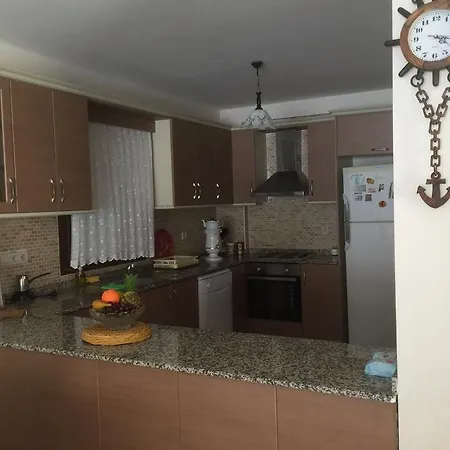 Vi̇lla ألاتشاتي